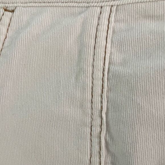 Bass Maine USA Cream Corduroy Mini Skirt Panel Back Brown Stitching SZ 8 - Picture 7 of 8